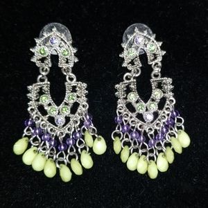 Stunning statement earrings pierced